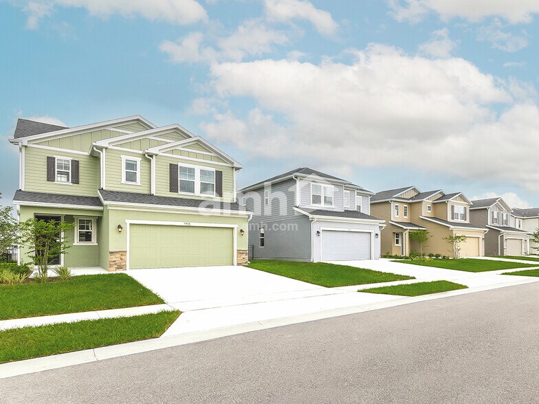 Building Photo - 5963 Sycamore Pl St