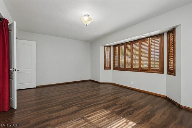 Building Photo - 6908 Kinkenon Dr