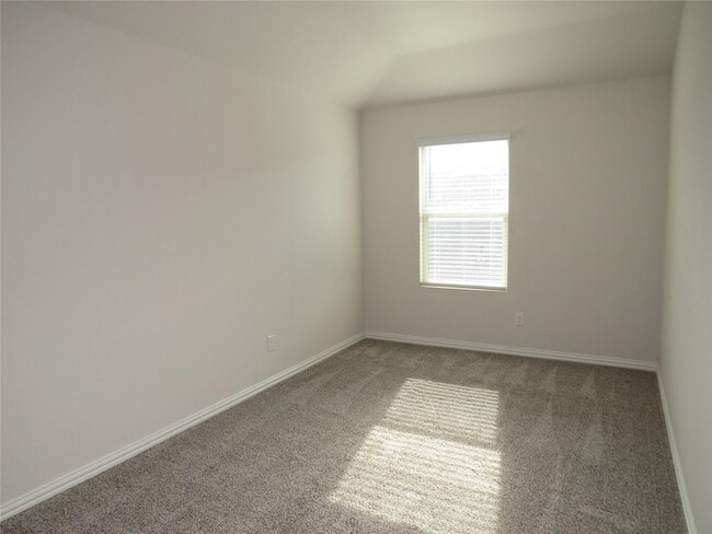 Building Photo - 3416 Chasemoor Dr