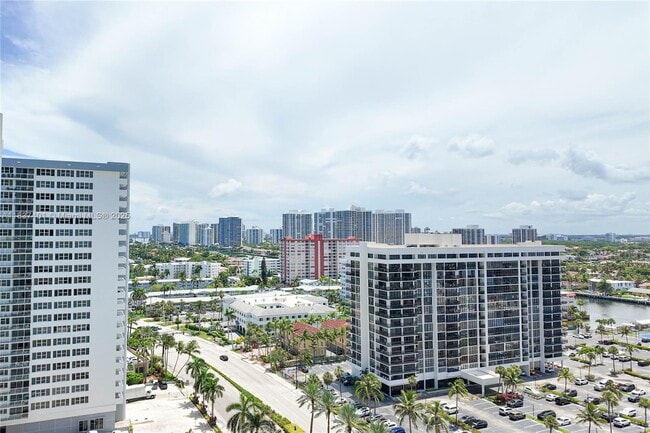 Building Photo - 1980 S Ocean Dr