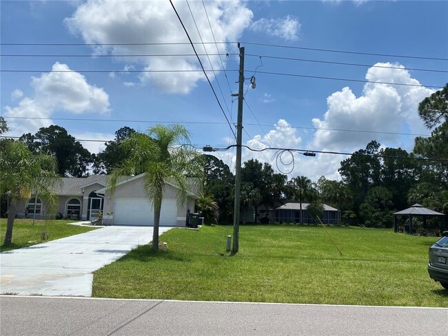 Building Photo - 1612 Atwater Dr