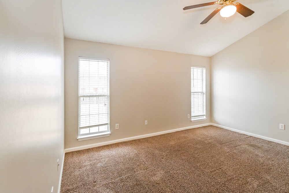 Building Photo - 7395 Bridle Cove