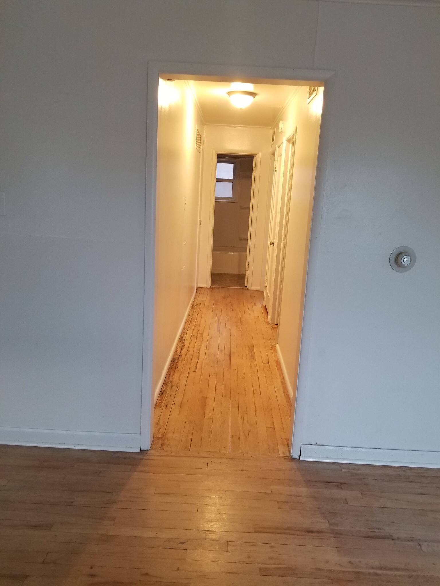 Hallway - 918 8th Ave