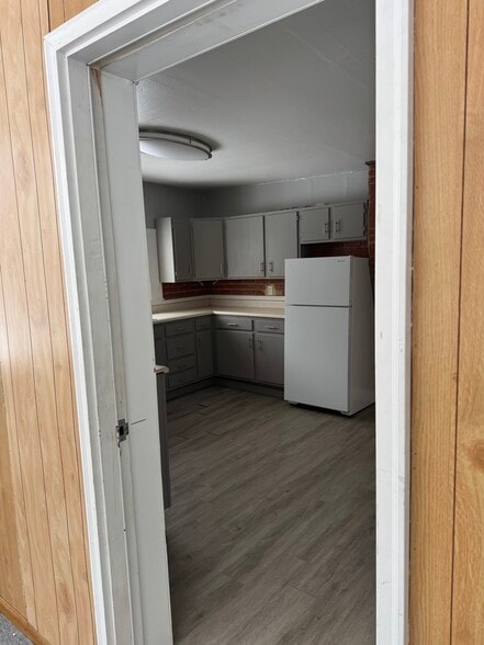 Building Photo - 8939 Pecor St