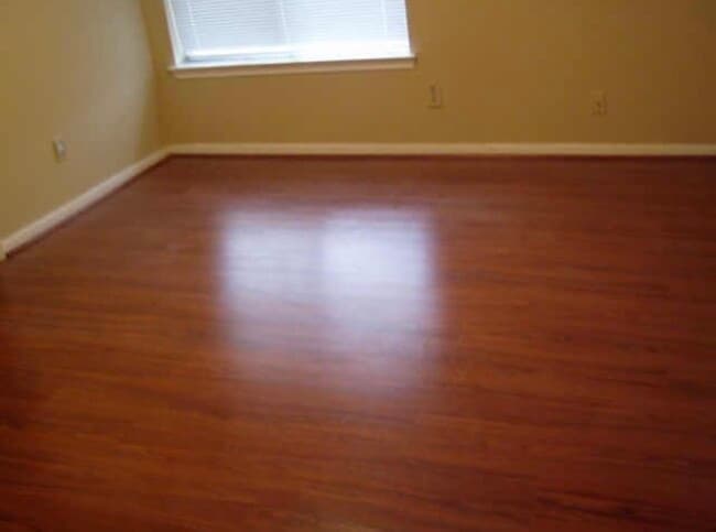 Building Photo - 6218 Ladera Dr