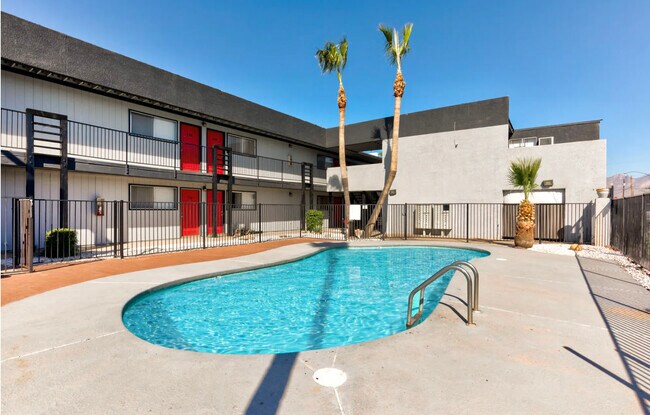 Building Photo - Arizona Commons