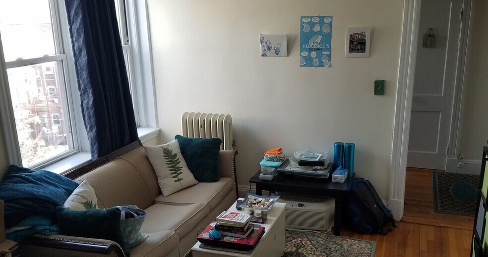 Building Photo - 28 Quint Ave