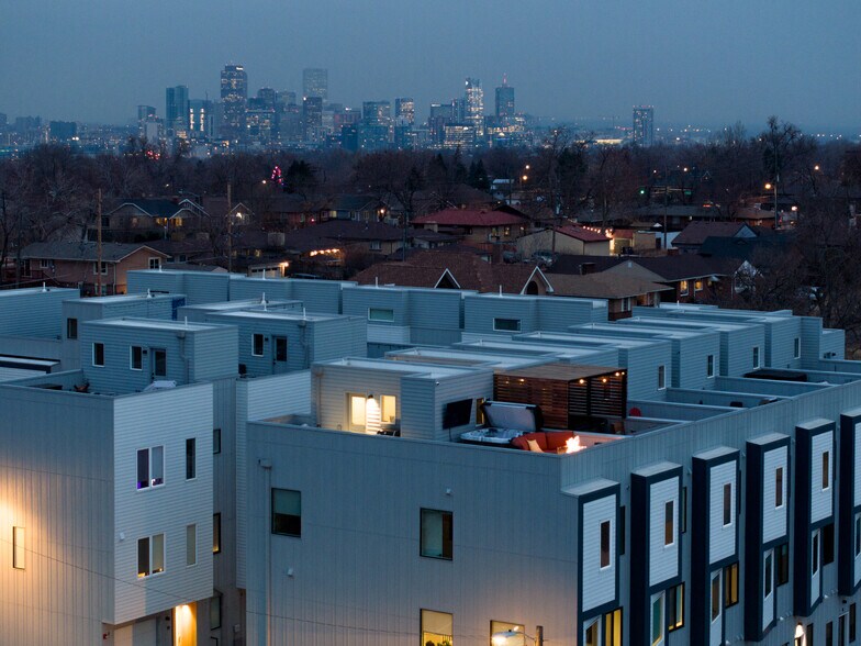 Building Photo - 3101 W 47th Ave