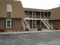 Building Photo - 302-C Windsor Manor Way