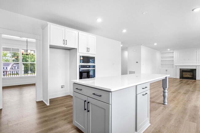 Building Photo - Brand New 4BR Luxury Home in Collington East