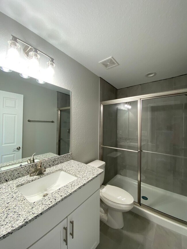 Building Photo - Great SE Ocala Home 3/2/2 **Won't Last**