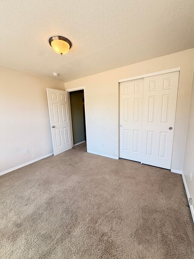 Building Photo - 3-Bedroom 2-Bathrrom home in Creswell