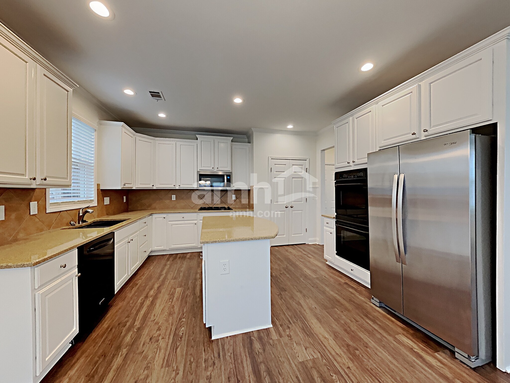 Building Photo - 132 Northbrooke Trace