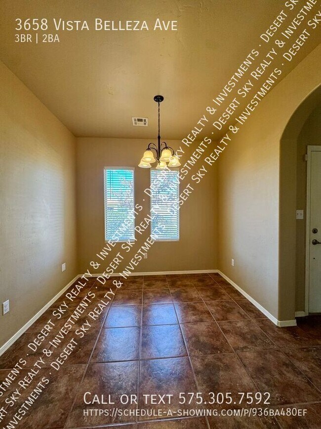 Building Photo - 3658 Vista Belleza Ave