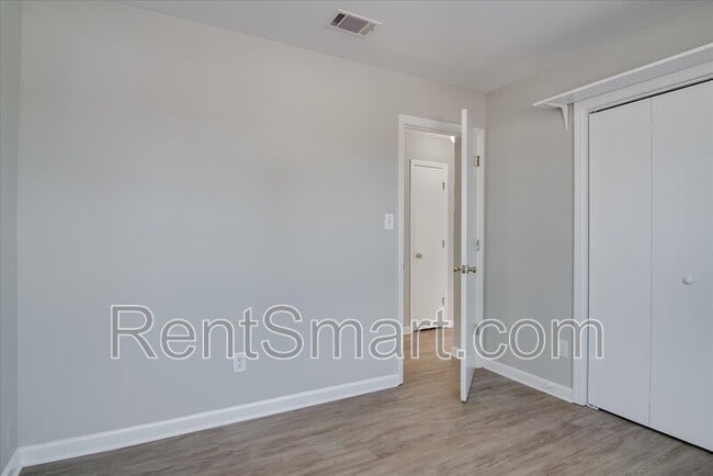 Building Photo - 3312 Cobblestone Ct
