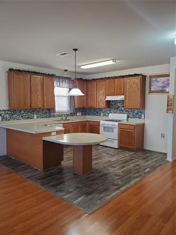 Building Photo - 9037 Golden Sunset Trail