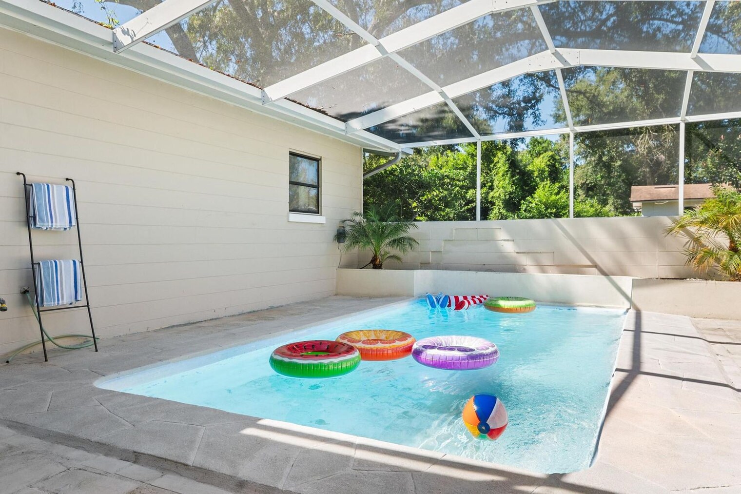 Building Photo - 919 Ave S SE