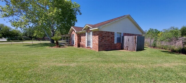 Building Photo - 6715 Grace Ln