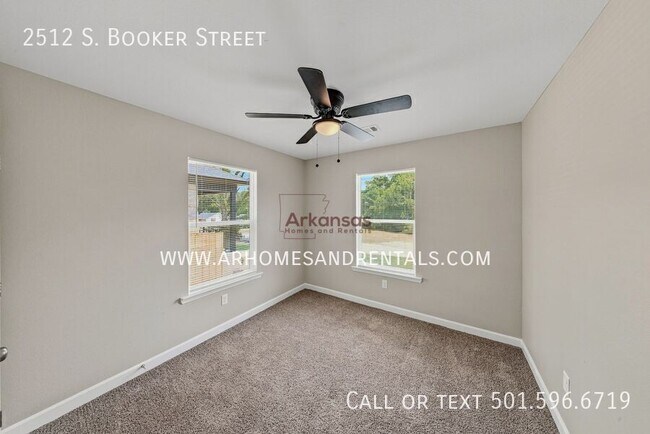 Building Photo - 2512 Booker St