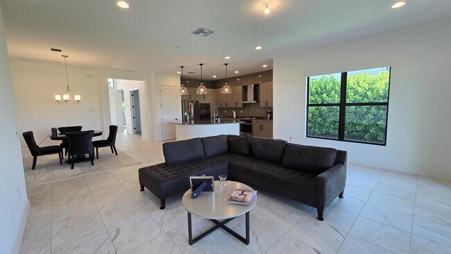 Building Photo - 8489 Apple Falls Ln