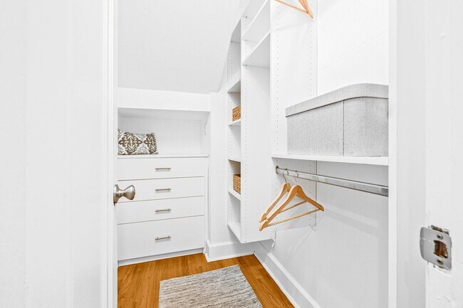 Building Photo - 106 OSE Rentals LLC