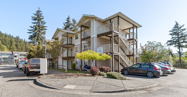 Primary Photo - Sehome View Apartments – Timeless Comfort ...