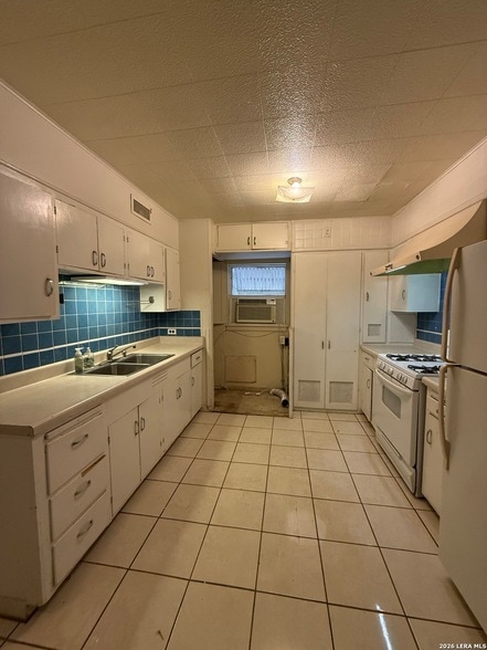 Building Photo - 374 Meredith Dr