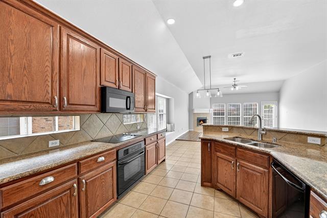 Building Photo - 2169 Hunt Club Trail