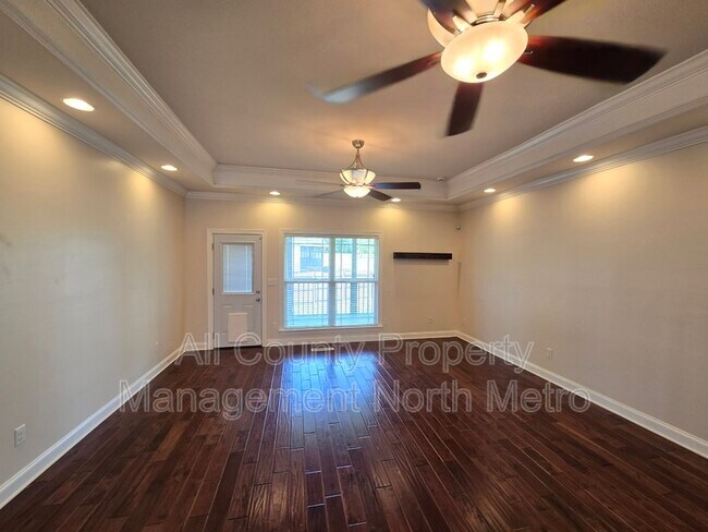 Building Photo - 284 Quartz Dr