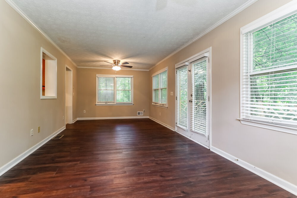 Building Photo - 1560 Cherry Hill Ct SW