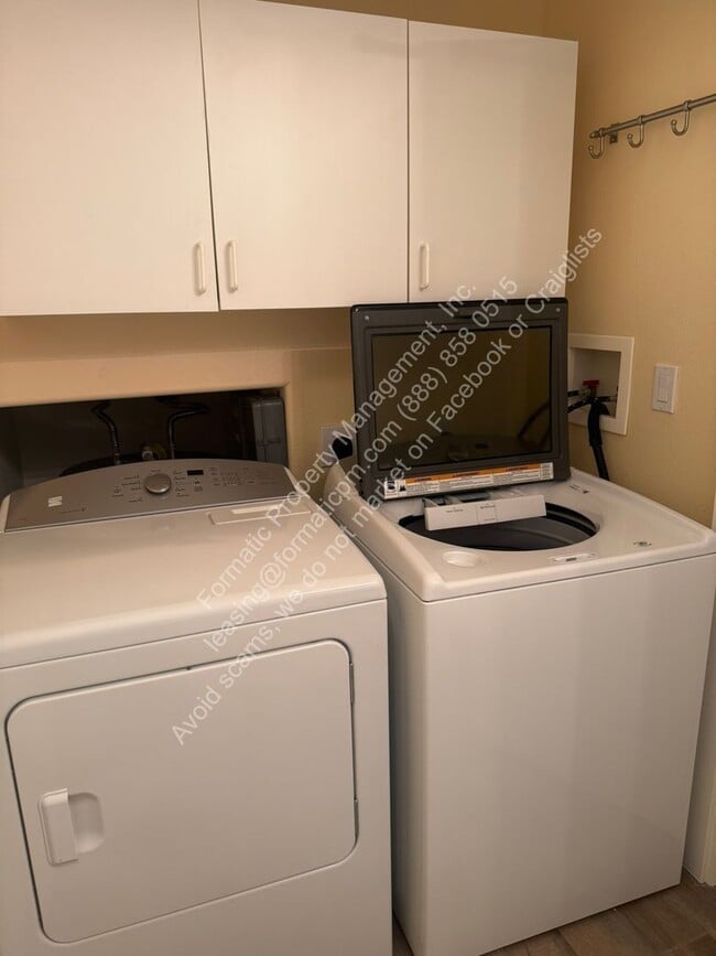 Building Photo - 91-1091 Kaileolea Drive