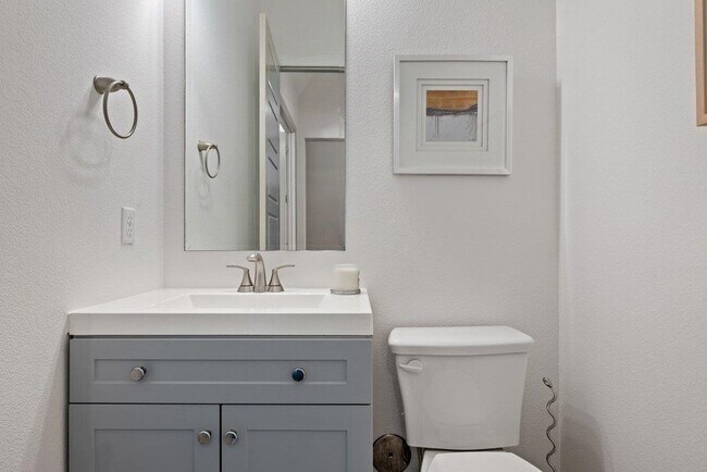 Building Photo - 16724 Cory Cactus Dr