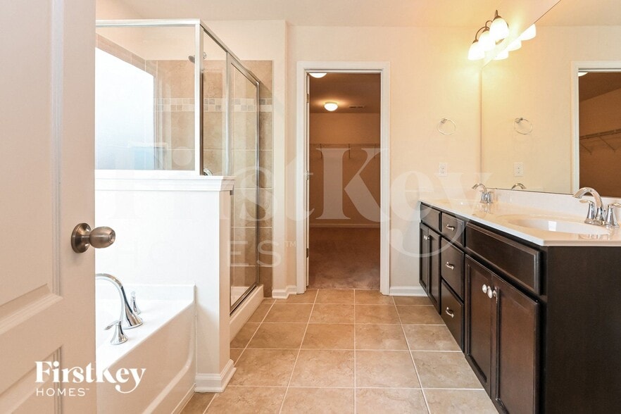 Building Photo - 11607 Gilroy Ln