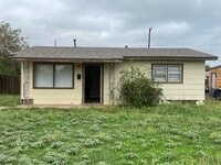 Building Photo - 2411 E 30th St