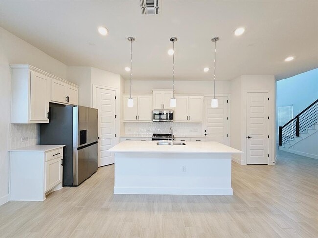 Building Photo - 4505 Cool Gray Cv