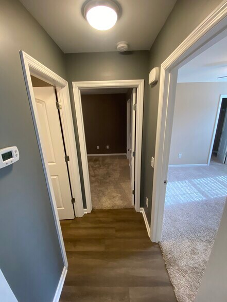 Building Photo - 1003 Jackson Heights Rd