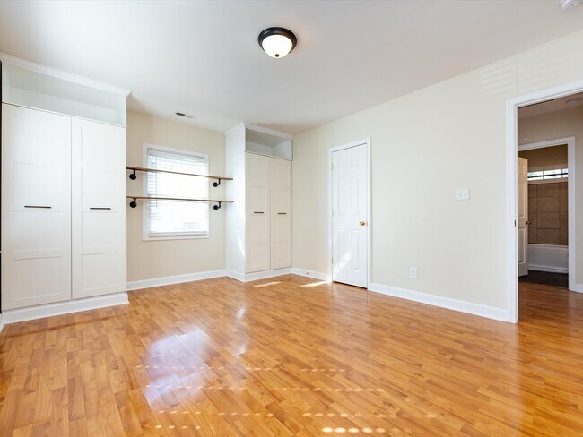 Building Photo - 1324 Bethel Rd