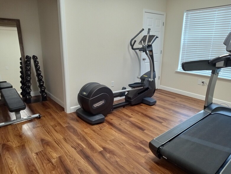 Exercise Room - Greenbriar Apartments