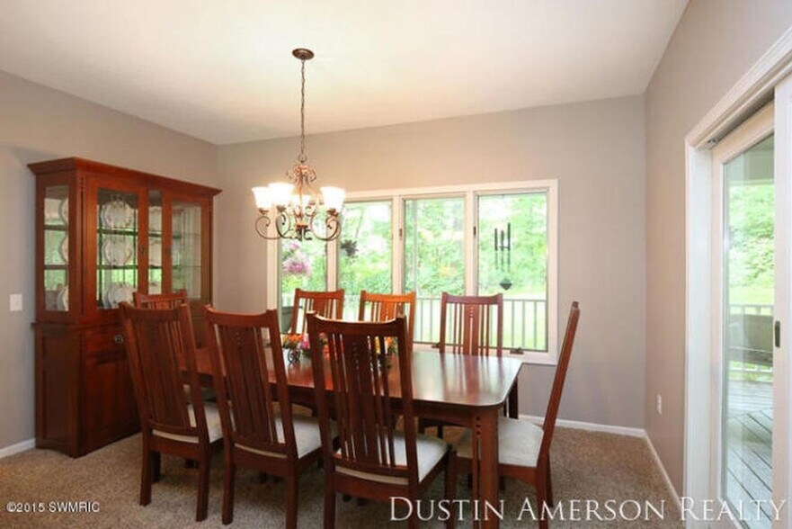 Building Photo - 7799 Abby Ln SE