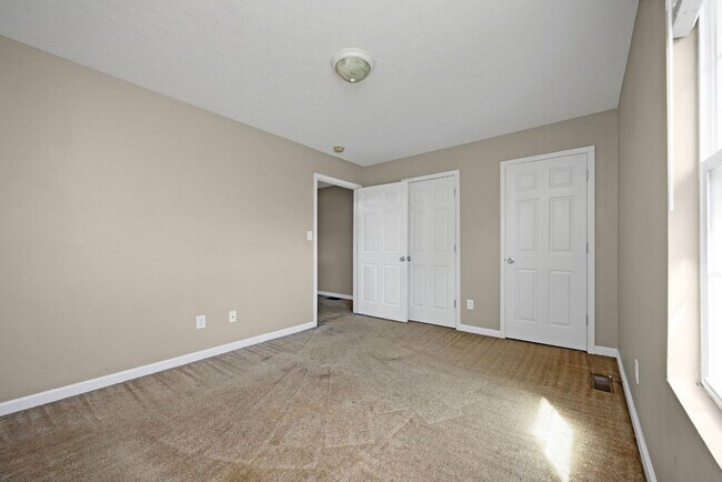 Building Photo - 6636 S Wilson Rd