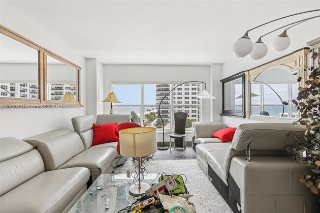 Building Photo - 3550 Galt Ocean Dr