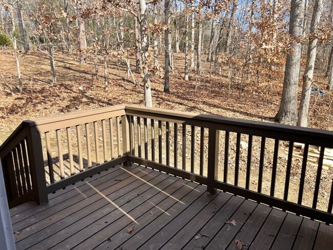 Building Photo - 1307