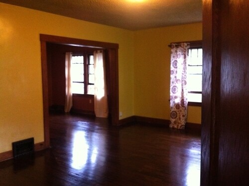 Building Photo - 1114 SW Taylor St