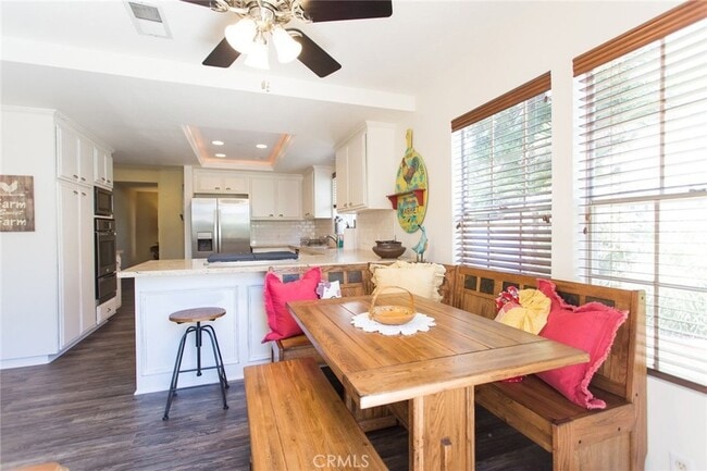 Building Photo - 289 N Cleveland St