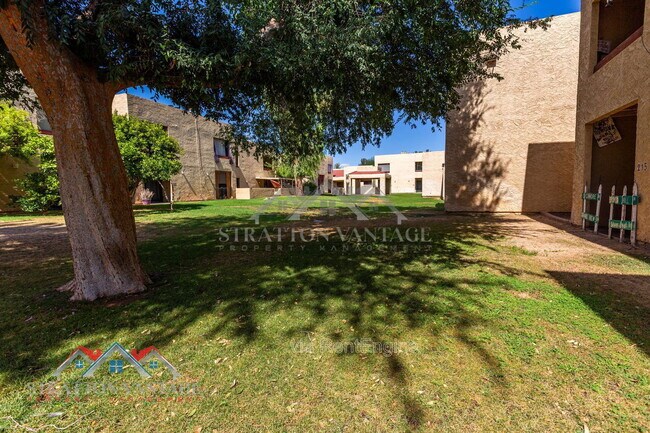 Building Photo - 2165 E University Dr