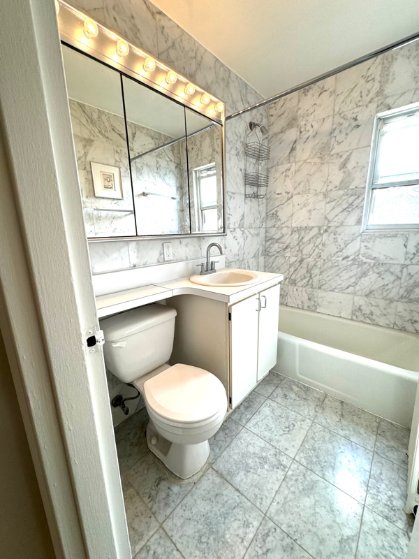 Building Photo - 245 Passaic Ave