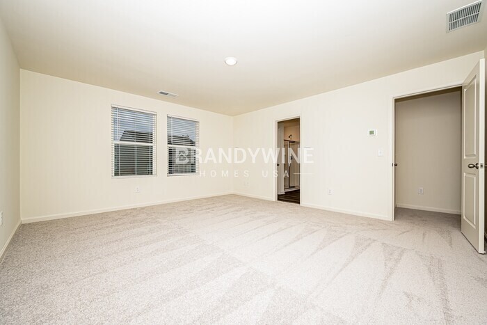 Building Photo - 7625 Saffron Ave