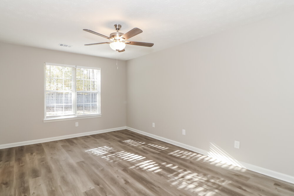 Building Photo - 731 Sugar Oak Ln