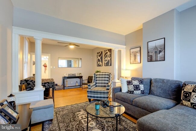 Building Photo - 4360 Pechin St