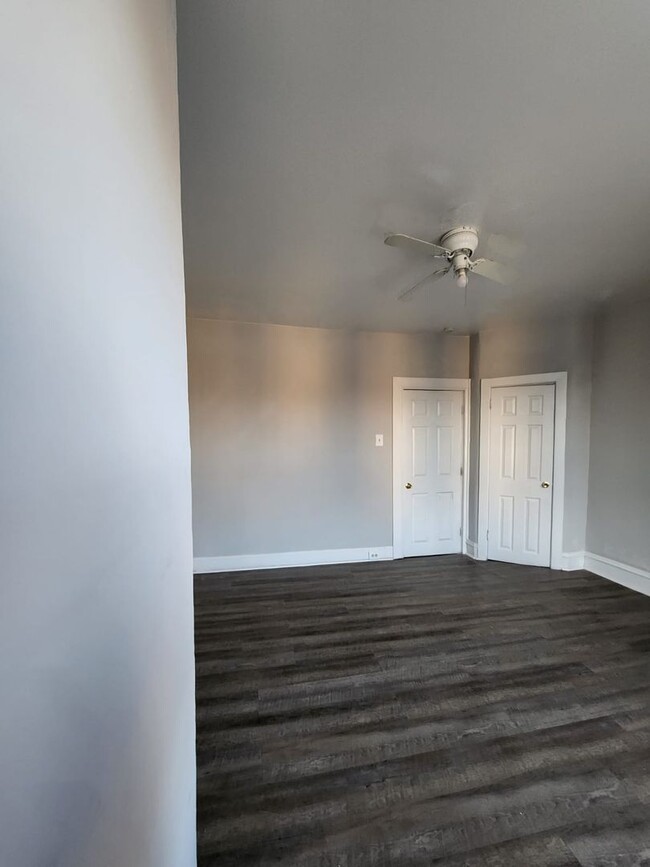 Building Photo - Remodeled home - Olney